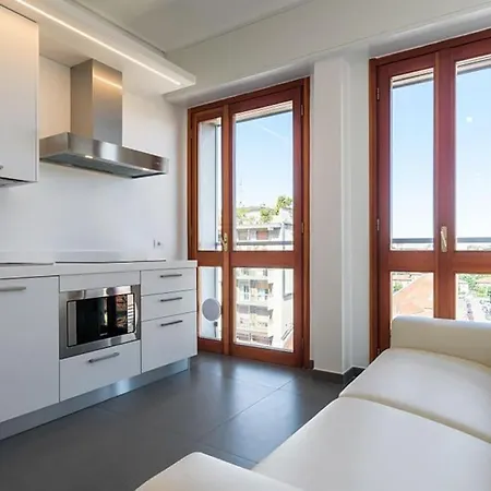 Panoramic Apartment-hosted By Sweetstay 公寓 *