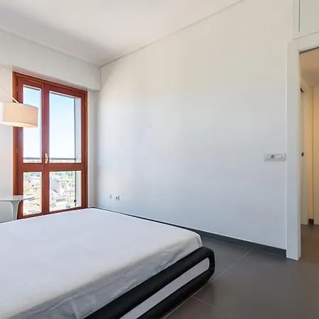 Panoramic Apartment-hosted By Sweetstay 米兰